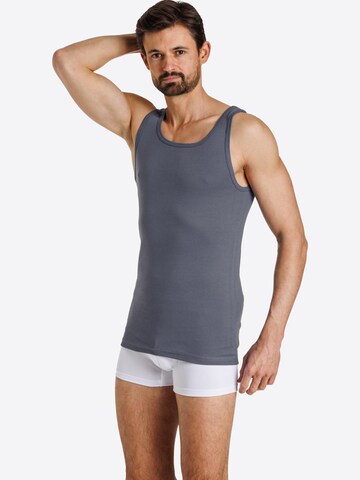 Haasis Bodywear Undershirt in Grey