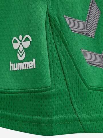 Hummel Regular Sportshorts 'Lead' in Grün
