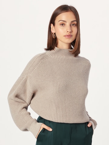WEEKDAY Sweater 'Emmy' in Brown: front