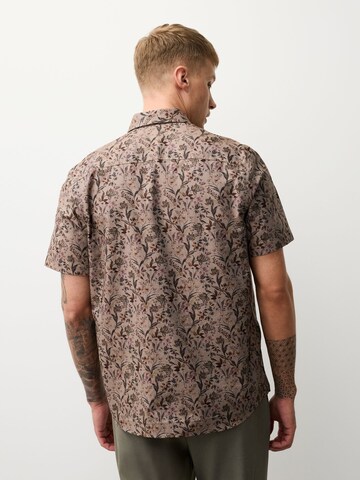 Next Regular Fit Hemd in Braun