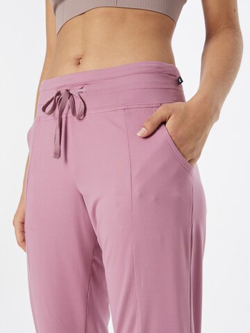 Regular Pantaloni sport 'MONA' de la Marika pe mov