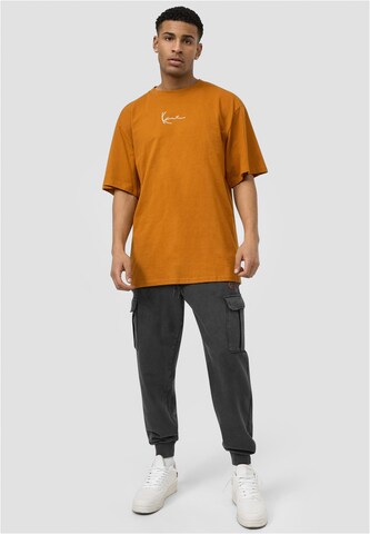 T-Shirt Karl Kani en marron