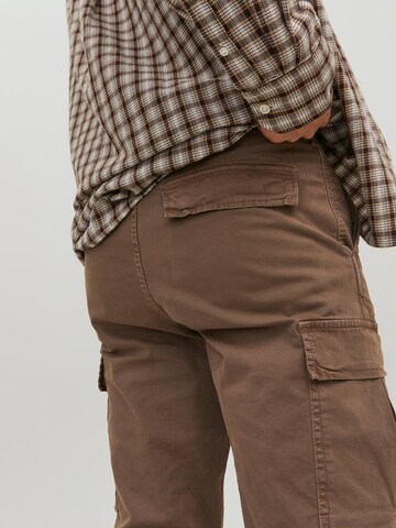 Regular Pantalon cargo 'Ace Tucker' JACK & JONES en gris