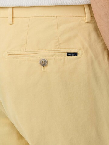 Coupe slim Pantalon chino 'KENSINGTON' Hackett London en jaune