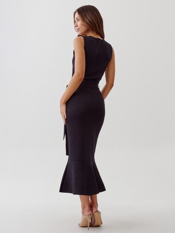 Tussah Dress 'HOLLY' in Black: back
