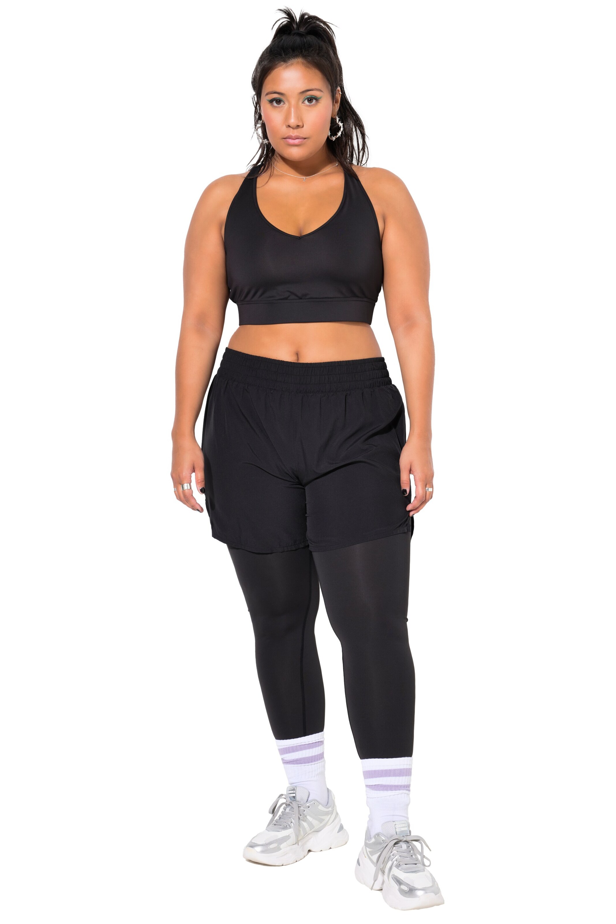 Studio Untold Skinny Sporthose in Schwarz