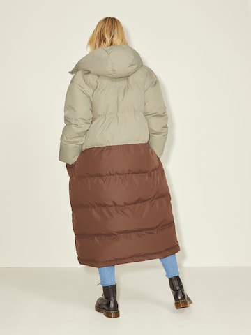 JJXX Winter Coat 'Willa' in Brown