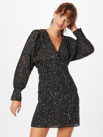 Robe Sisley en noir : devant