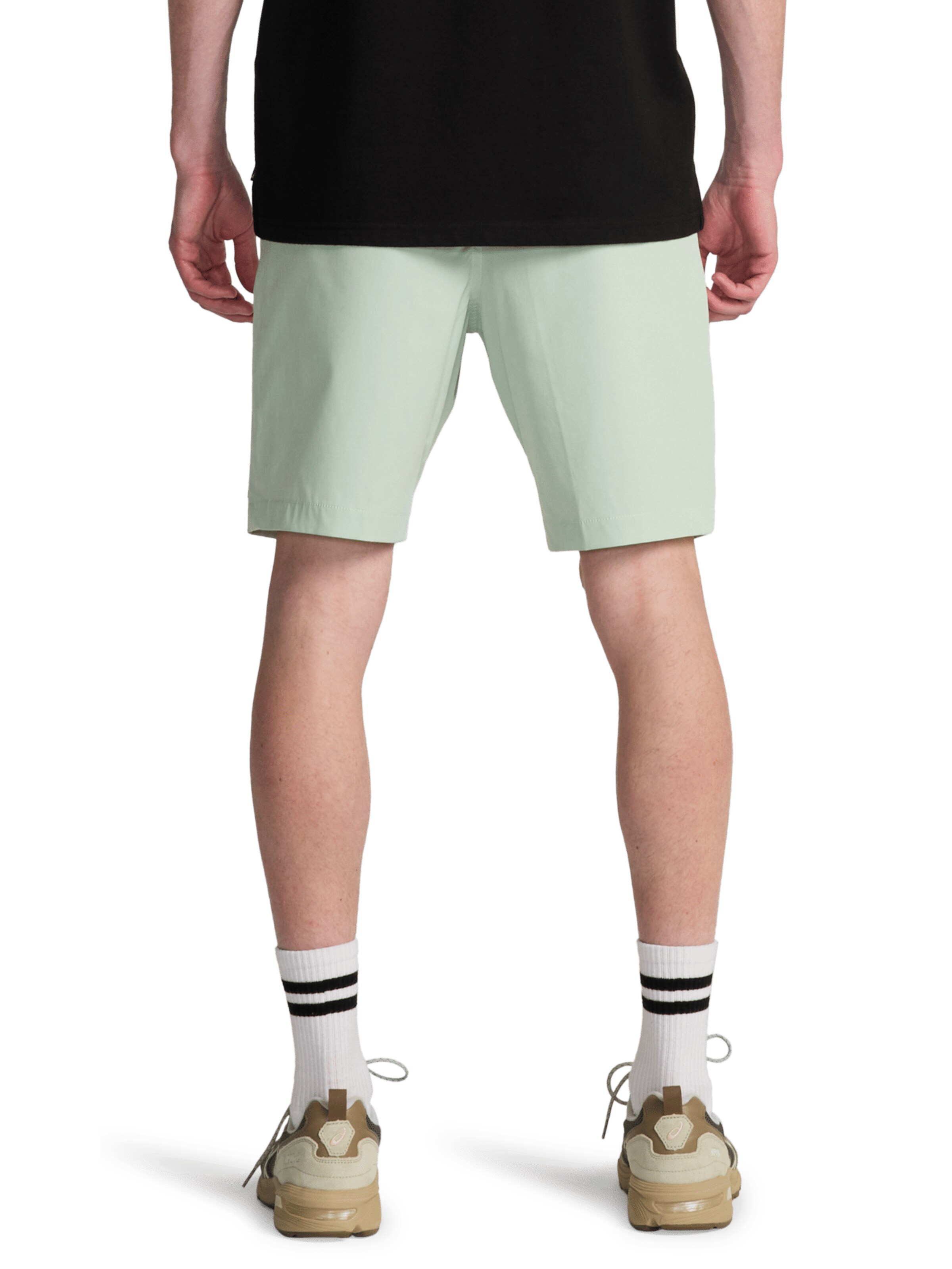 BILLABONG Regular Hose in Grün