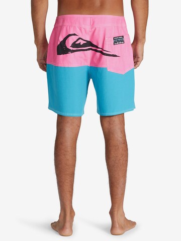 QUIKSILVER Badshorts i blå