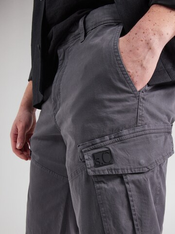 regular Pantaloni cargo di s.Oliver in grigio
