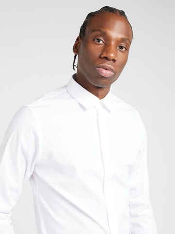 Regular fit Camicia 'Essential' di SCOTCH & SODA in bianco