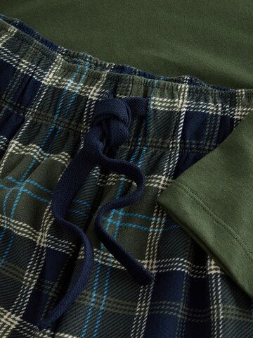 Pijama lungă de la Next pe verde
