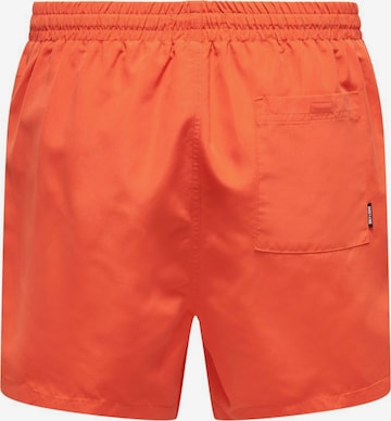 Only & Sons Zwemshorts 'Ted' in Oranje