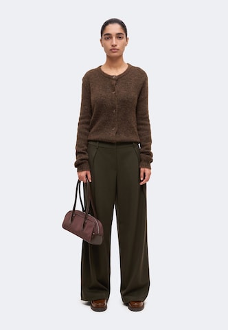 Barrel Pantaloni cutați 'Chica Henrika' de la MSCH COPENHAGEN pe verde
