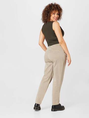 Esprit Curves - regular Pantalón en beige