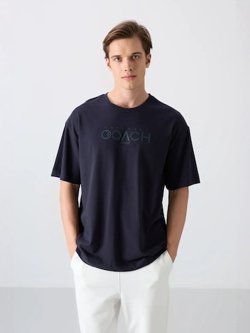 Tommy Life Shirt in Blue: front