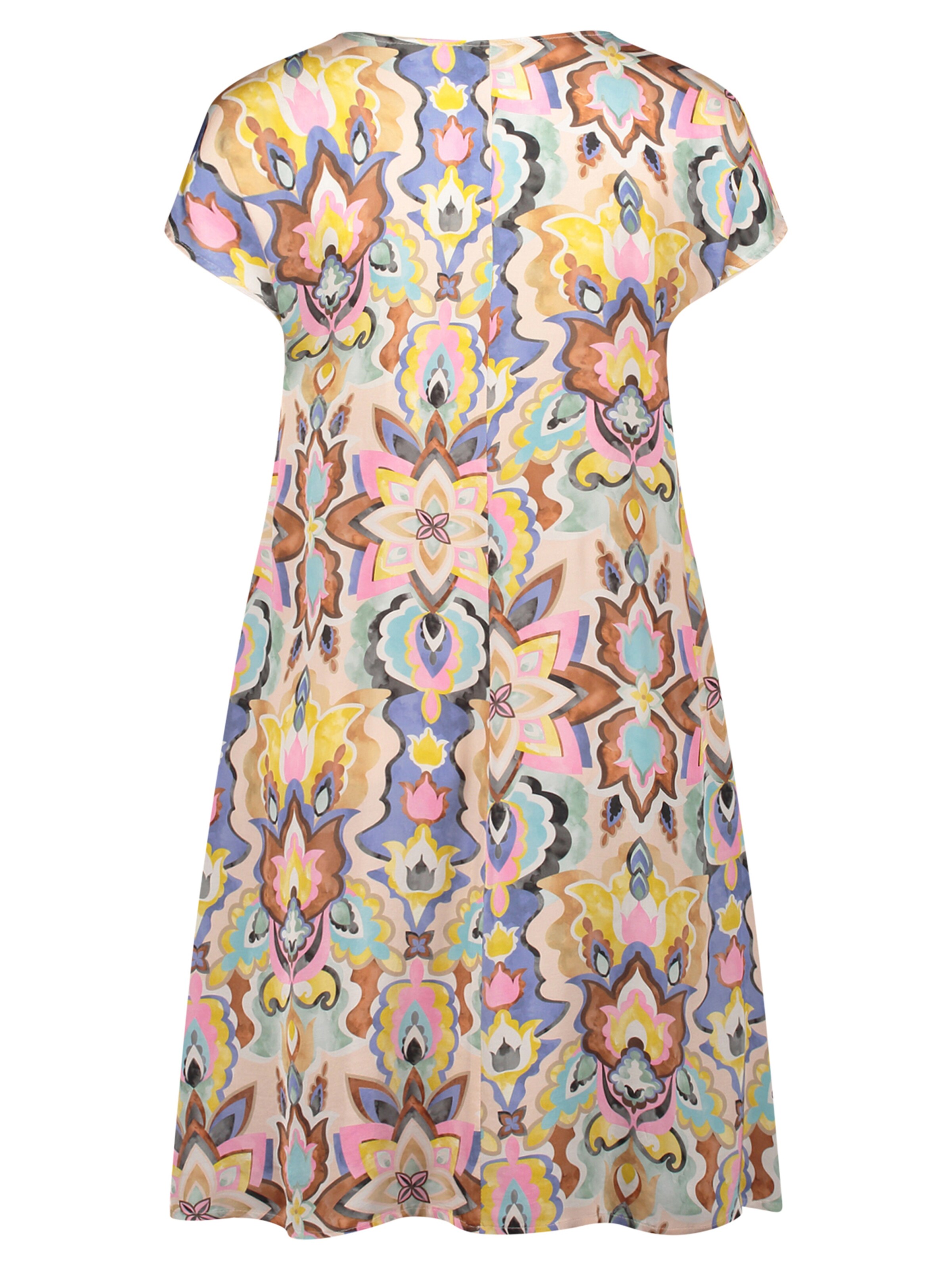 Robe robe légère en beige