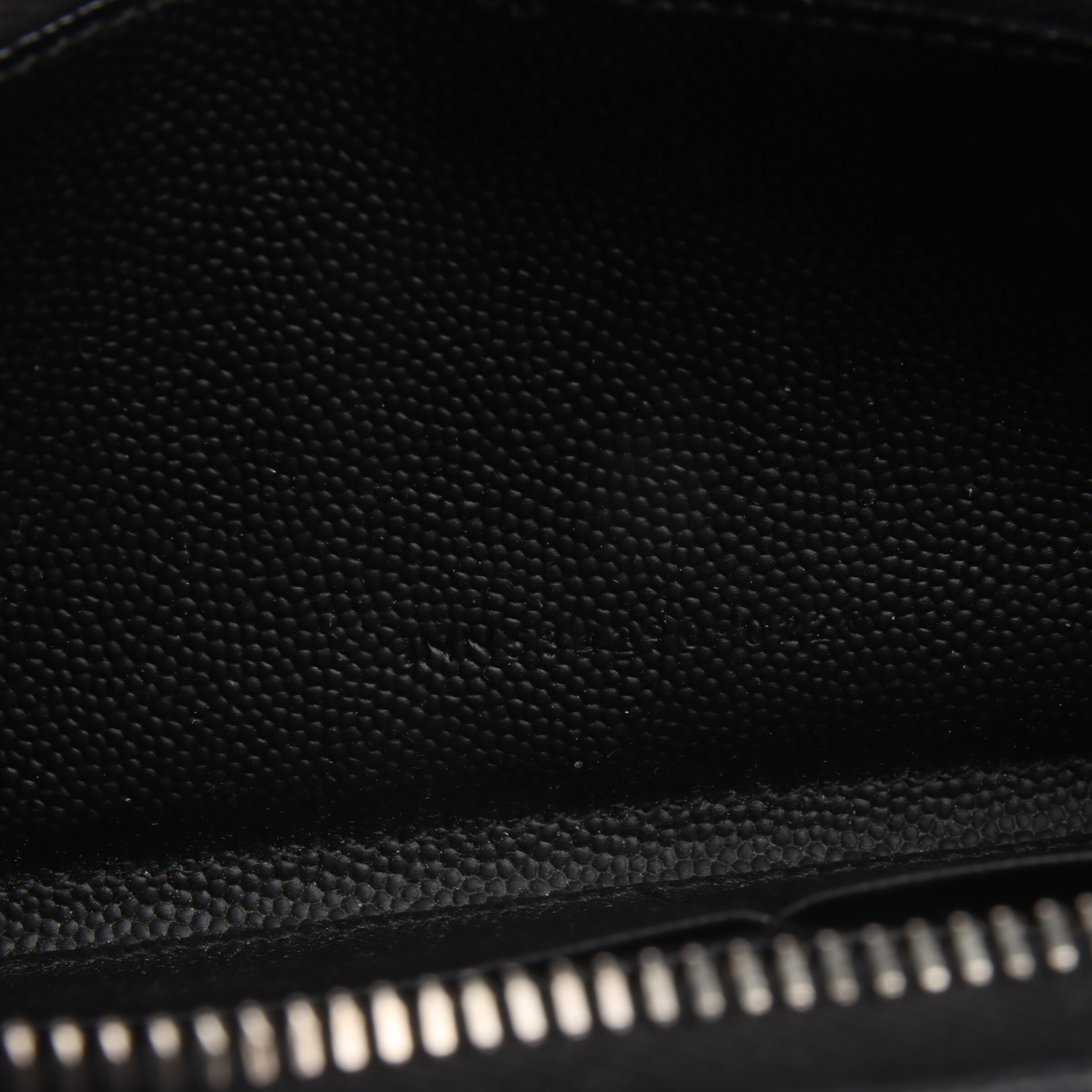 Saint Laurent Small Leather Goods in One size in Black