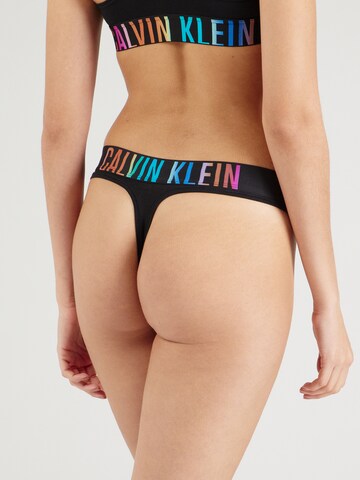 Calvin Klein Underwear Regular Stringit 'Intense Power Pride' värissä musta