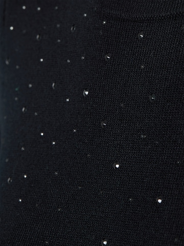 Marie Lund Sweater in Black