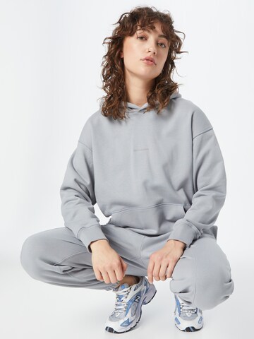 new balance - Sweatshirt em cinzento