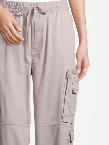 AÉROPOSTALE Tapered Cargo trousers in Pink