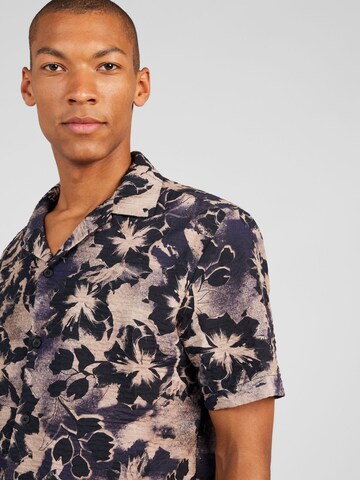 River Island - Regular Fit Camisa em castanho