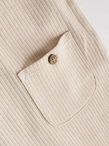 Next Beebibodi, värv beež