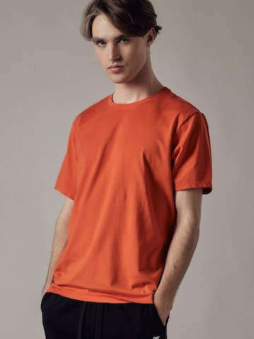 Maglietta 'Girocollo' di OWN Off With Nature in arancione: frontale