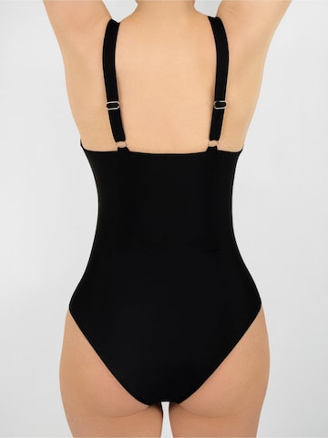 MYLILY Shaping Swimsuit 'Shape Badeanzug | Schwarz' in Black