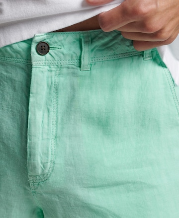 Superdry Regular Pants in Green