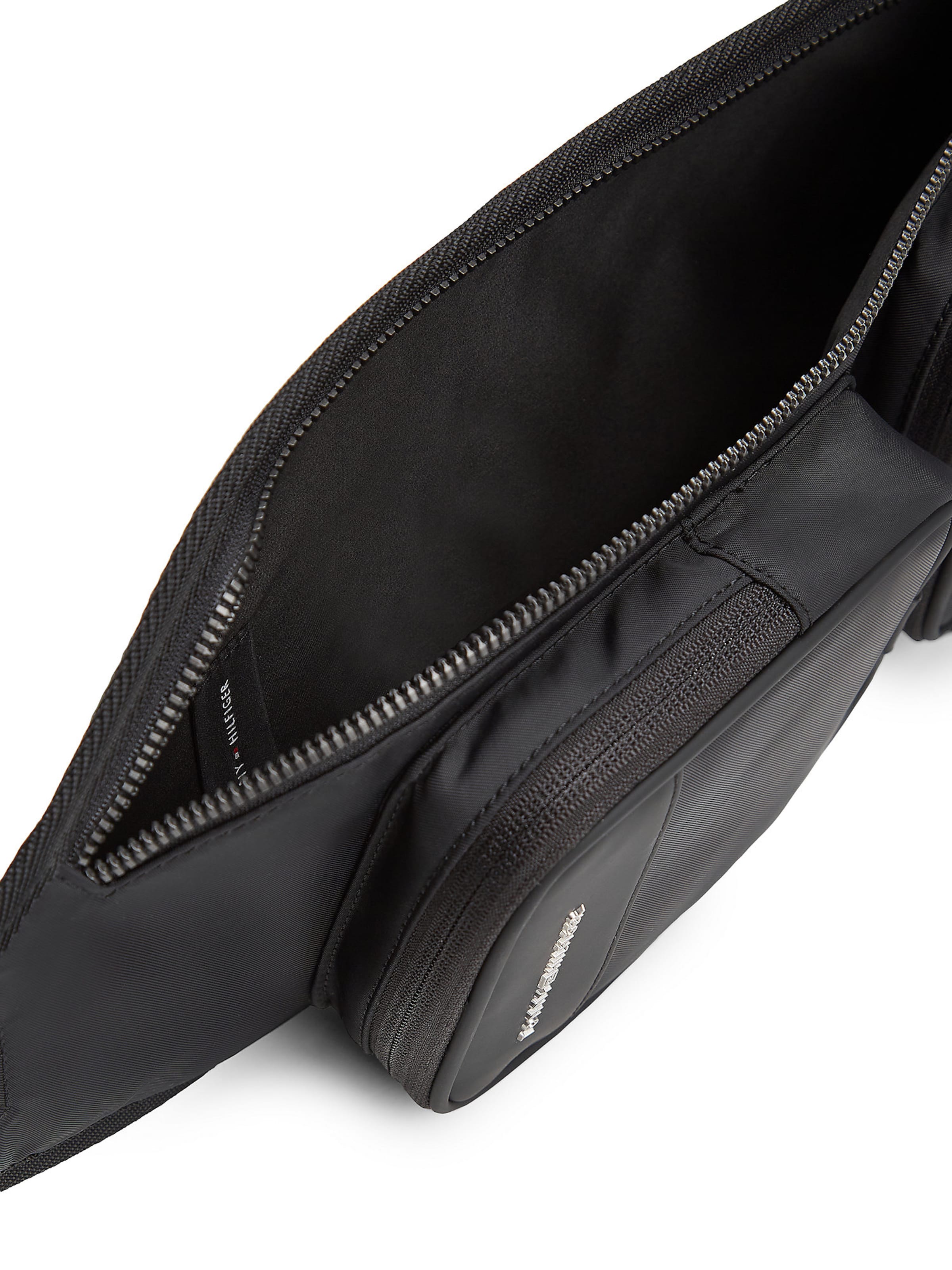 TOMMY HILFIGER Umhängetasche in Schwarz