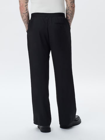 Wide Leg Pantalon à plis KARIA by Loris Karius en noir