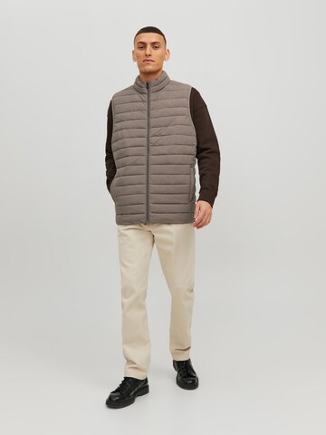 JACK & JONES - Chaleco en beige