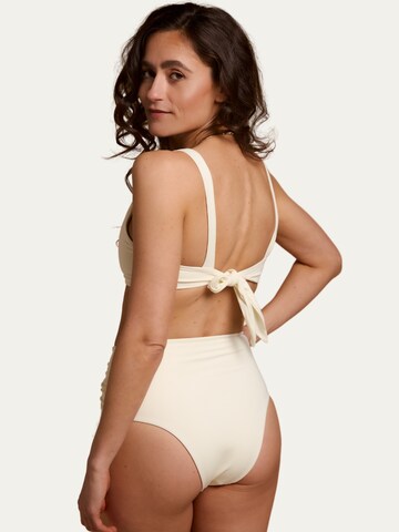 Billie Swim Bikinitop 'Biarritz Ring Top' in Beige