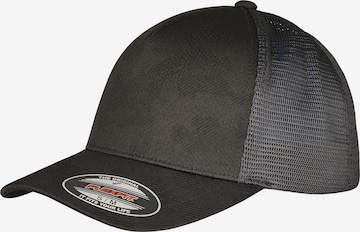 Casquette Flexfit en noir : devant