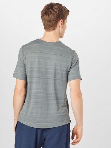 Maglia funzionale 'Miler' di NIKE in grigio