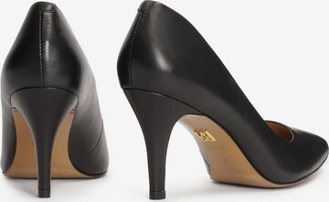 Kazar Pumps in Schwarz