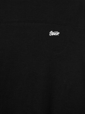 Pull&Bear Majica 'STWD' | črna barva