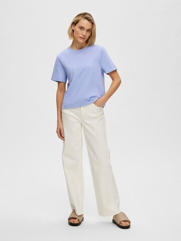 SELECTED FEMME Shirt 'ESSENTIAL' in Blauw