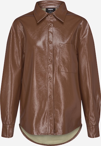 ABOUT YOU x VIAM Studio Blouse in Brown: front