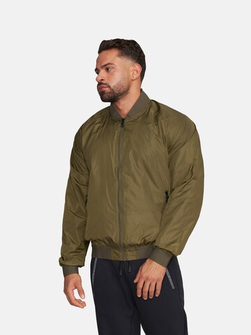 GOLD´S GYM APPAREL Between-Season Jacket 'Dave' in Green: front