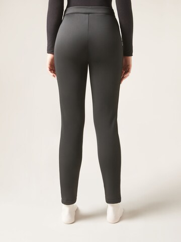 CALZEDONIA Regular Outdoorhose 'CHALET LIVING' in Schwarz