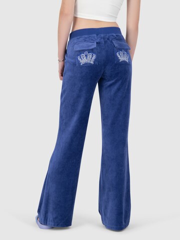 Juicy Couture Bootcut Broek 'Heritage Crown Caisa' in Blauw