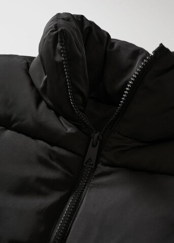 MANGO TEEN Zimní bunda 'Charlie' – černá