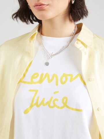Rich & Royal Тениска 'Lemon Juice' в бяло