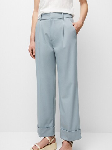 Pull&Bear Loose fit Pleat-Front Pants in Blue