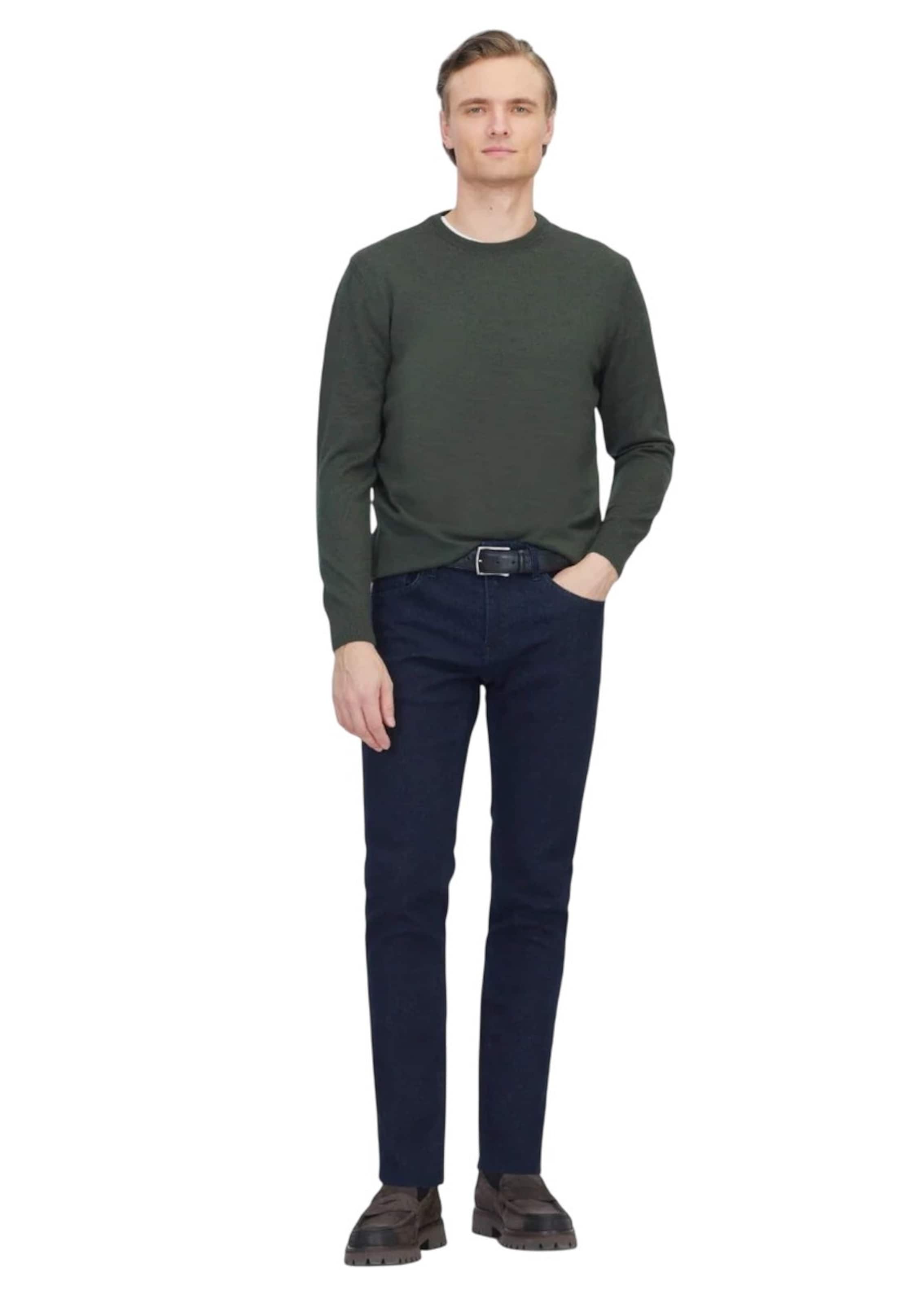 Ramsey Sweater in Green