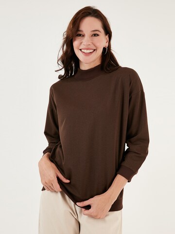 LELA Sweatshirt in Brown: front
